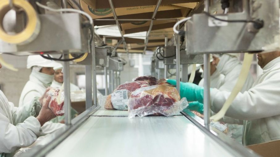 Argelia abre el mercado de carne bovina envasada al vacío de Argentina