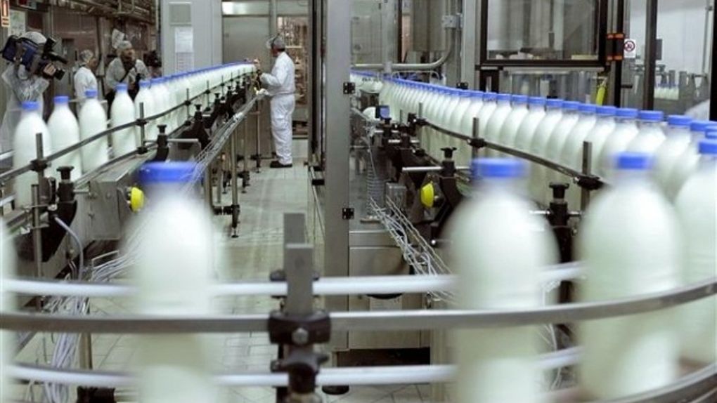La caída del consumo y de los precios internacionales afectó el precio de la leche cruda