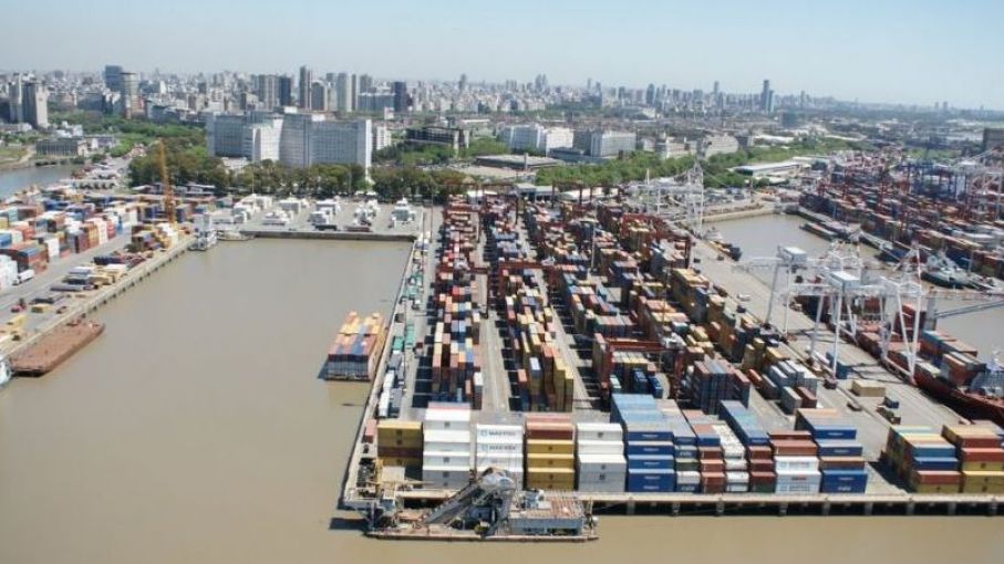 Levantan bloqueo al Puerto de Buenos Aires