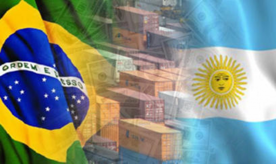 Scioli viaja a Brasil para fortalecer la integración productiva