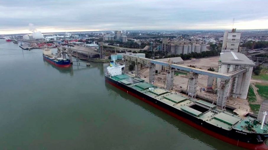 Se descargaron 217.740 toneladas de granos durante la última semana en el puerto bahiense