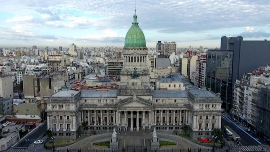 Quienes son los candidatos del campo que están en carrera a noviembre