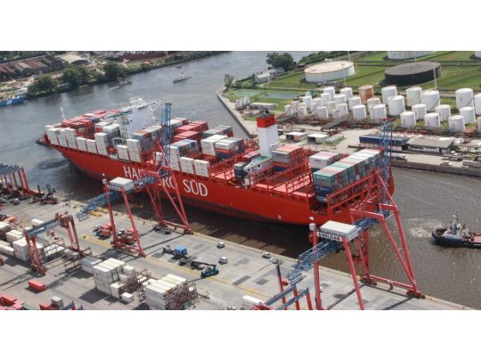 De Mendiguren afirmó que "ya se están aflojando" las limitaciones a las importaciones