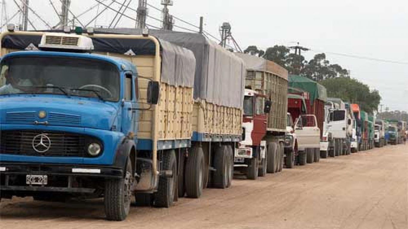 Se duplicó el movimiento de camiones en los puertos de Rosario