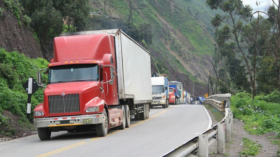 Acuerdan con transportistas un aumento del 22,5% en tarifa para el agro