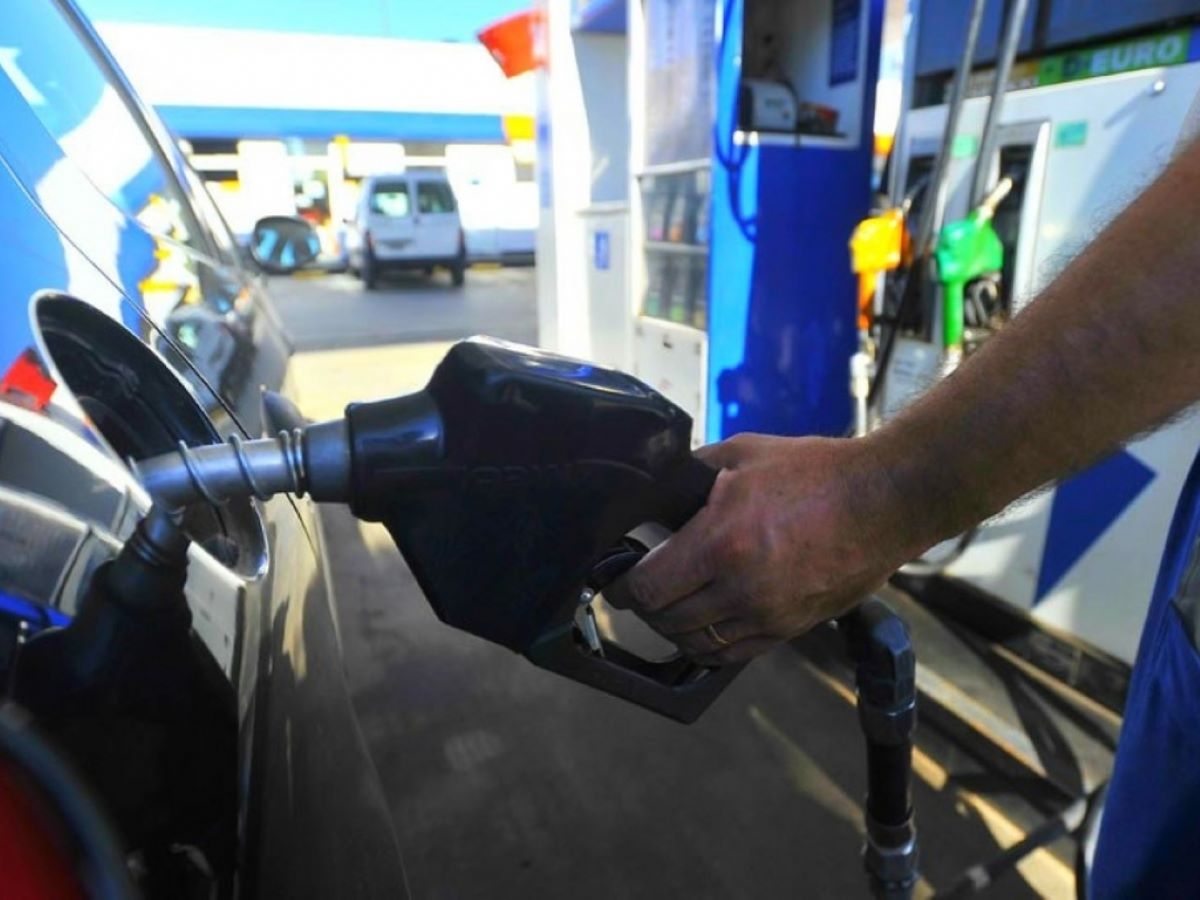 Posible impacto en los surtidores: suben los precios de los biocombustibles para la mezcla de nafta y gasoil