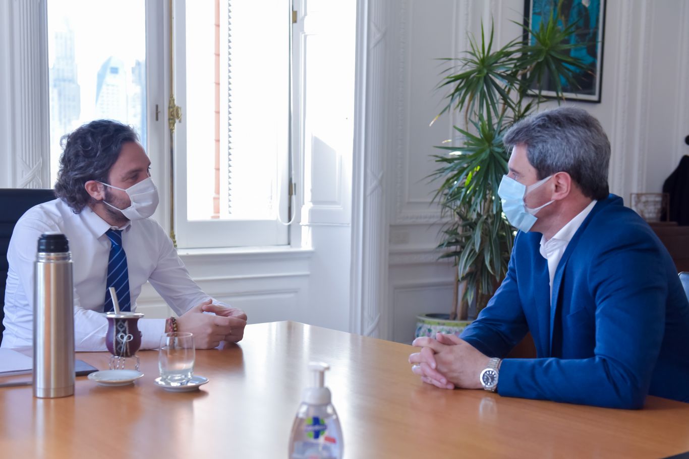 Cafiero recibió a Sergio Uñac para avanzar en la reactivación económica
