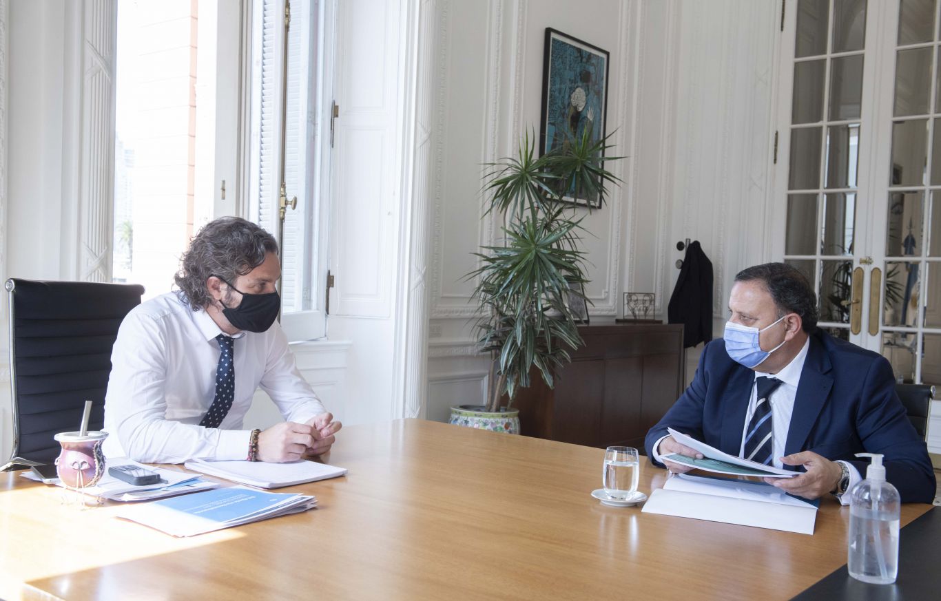 Cafiero recibió al gobernador de La Rioja para avanzar en proyectos eólicos