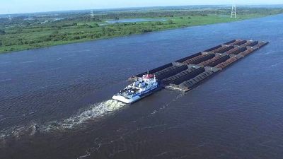 Provincias del Litoral redoblan la presión para gestionar la Hidrovía y lograr una política energética más justa