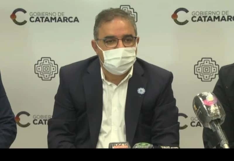 "Las PASO son una encuesta muy cara, hay que volver a las internas partidarias"