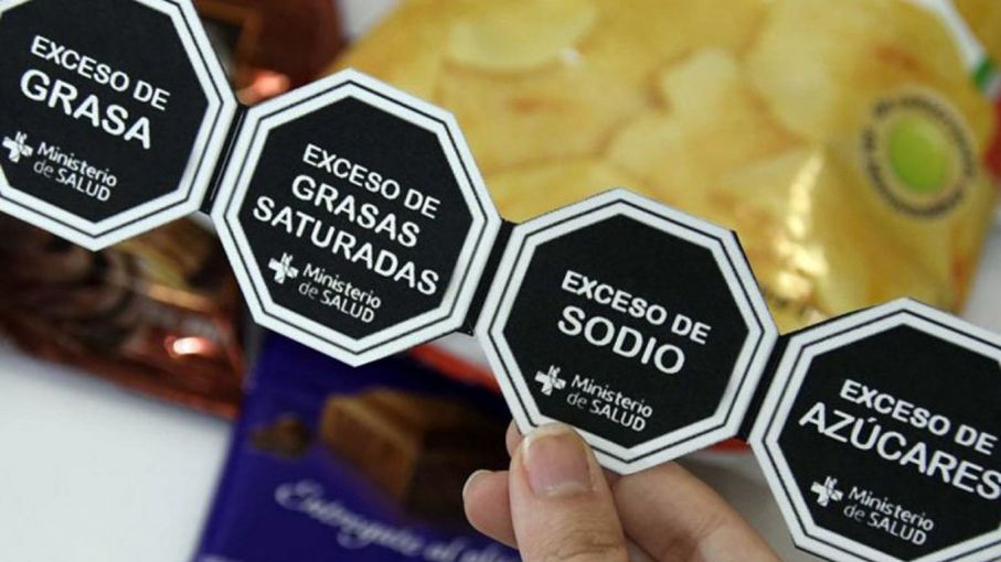 El Gobierno promulgó la Ley de Etiquetado Frontal y tiene 90 días para reglamentarla