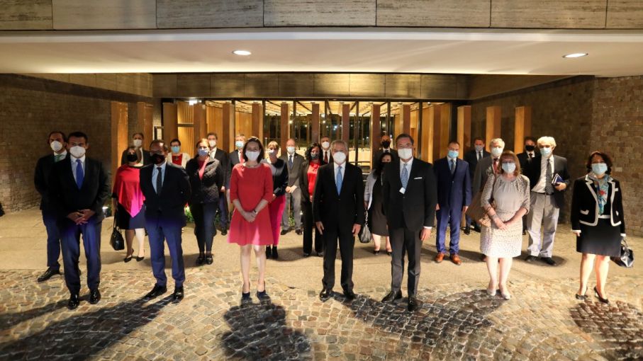 Solá se reunió con embajadores de la Unión Europea