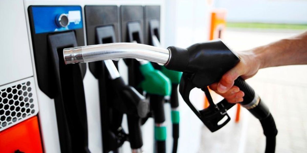 YPF volvió a aumentar las naftas hasta 12%: cuánto cuesta ahora llenar el tanque