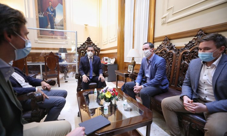Anuncian la inversión de U$S80 millones para la instalación de un mega aserradero en Corrientes