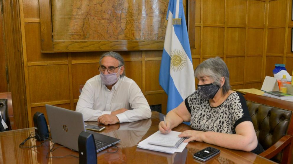 Basterra particip de la presentacin de la actualizacin del Plan Estratgico Vitivincola (PEVI) 2020-2030