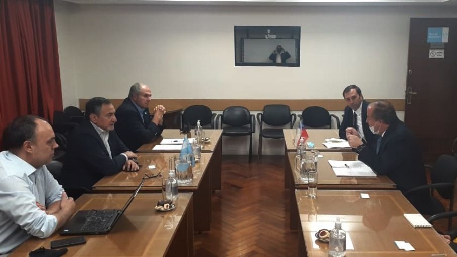 Argentina y Chile afianzan sus lazos para el intercambio de agroproductos