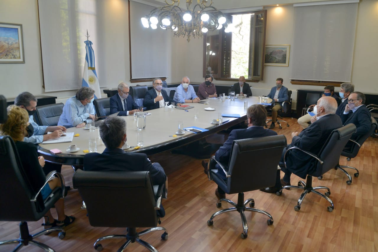 Agricultura dejará sin efecto el límite de 30.000 toneladas diarias para exportación de maíz