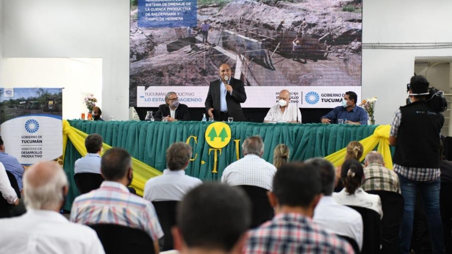 Basterra inauguró obra hídrica en Tucumán que beneficiará a más de mil familias productoras