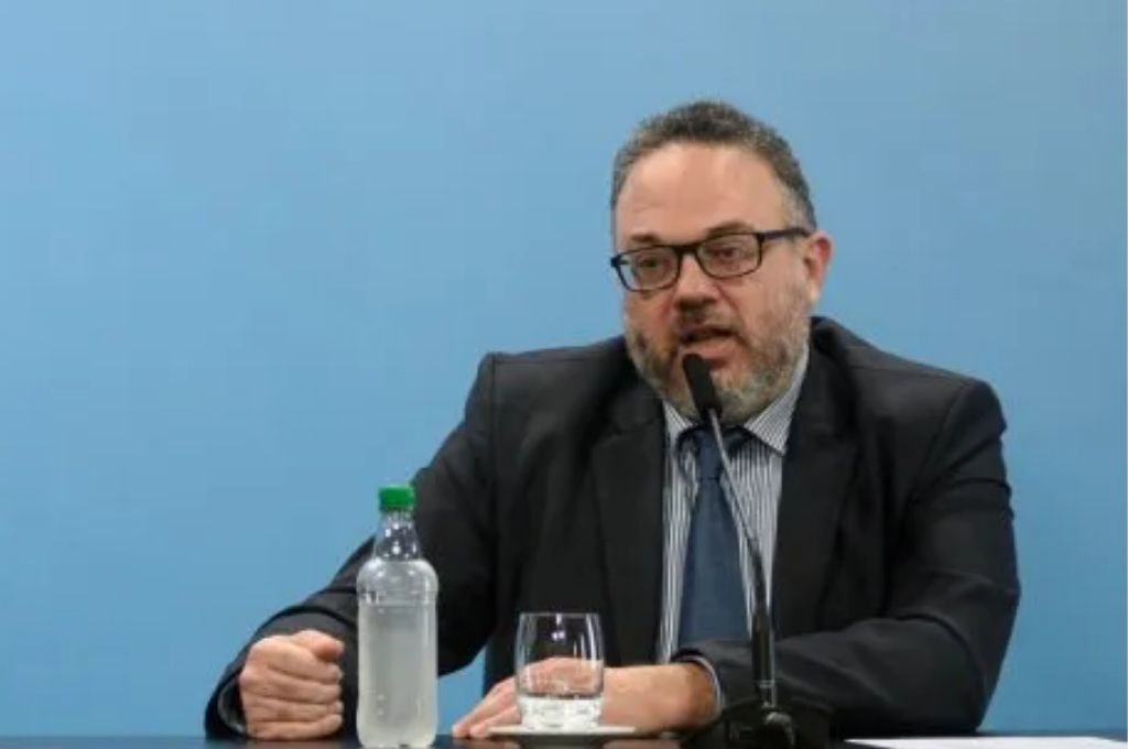 Kulfas anunció el desarrollo de un Plan Ganadero en consenso con el sector y provincias