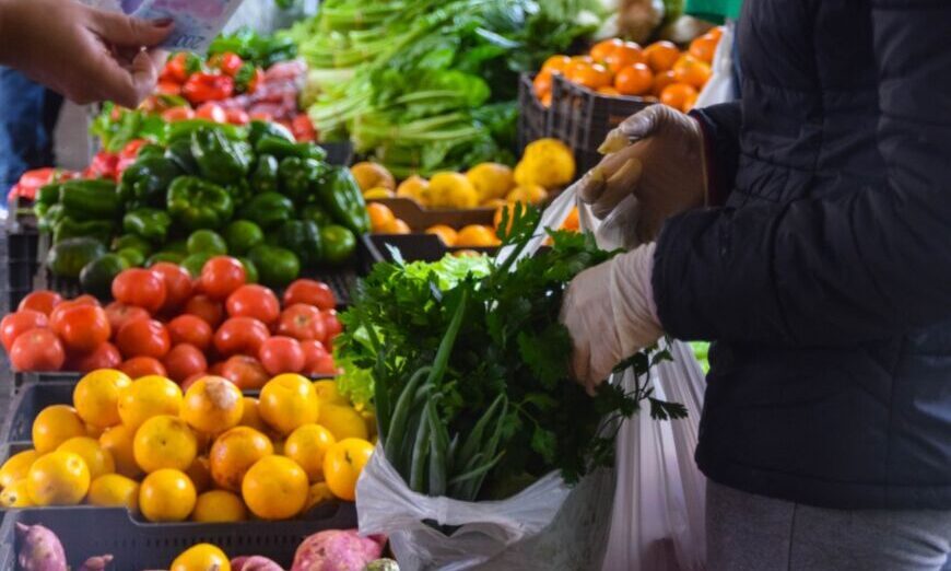 La confianza del consumidor cayó en noviembre por segundo mes consecutivo