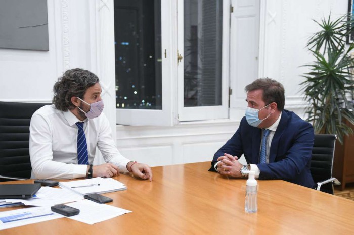 Cafiero recibió al intendente de El Bolsón, quien le agradeció la "asistencia" recibida