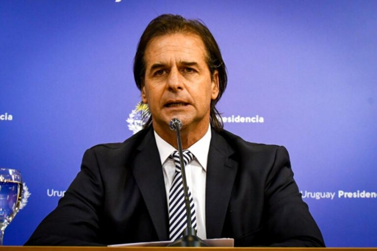 Mercosur: Uruguay le pidió a Felipe Solá que cumpla en llamar a la cumbre para flexibilizar acuerdos comerciales