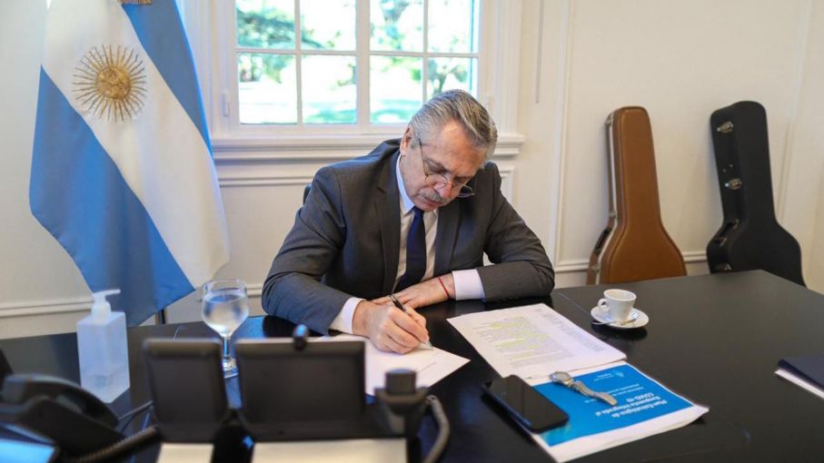 Oficializan prórroga hasta el 31 de mayo de prohibición de despidos y suspensiones