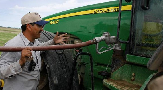 Naftas: cómo fue el paso a paso del descongelamiento de los combustibles, que ya aumentaron 65% en los últimos ocho meses