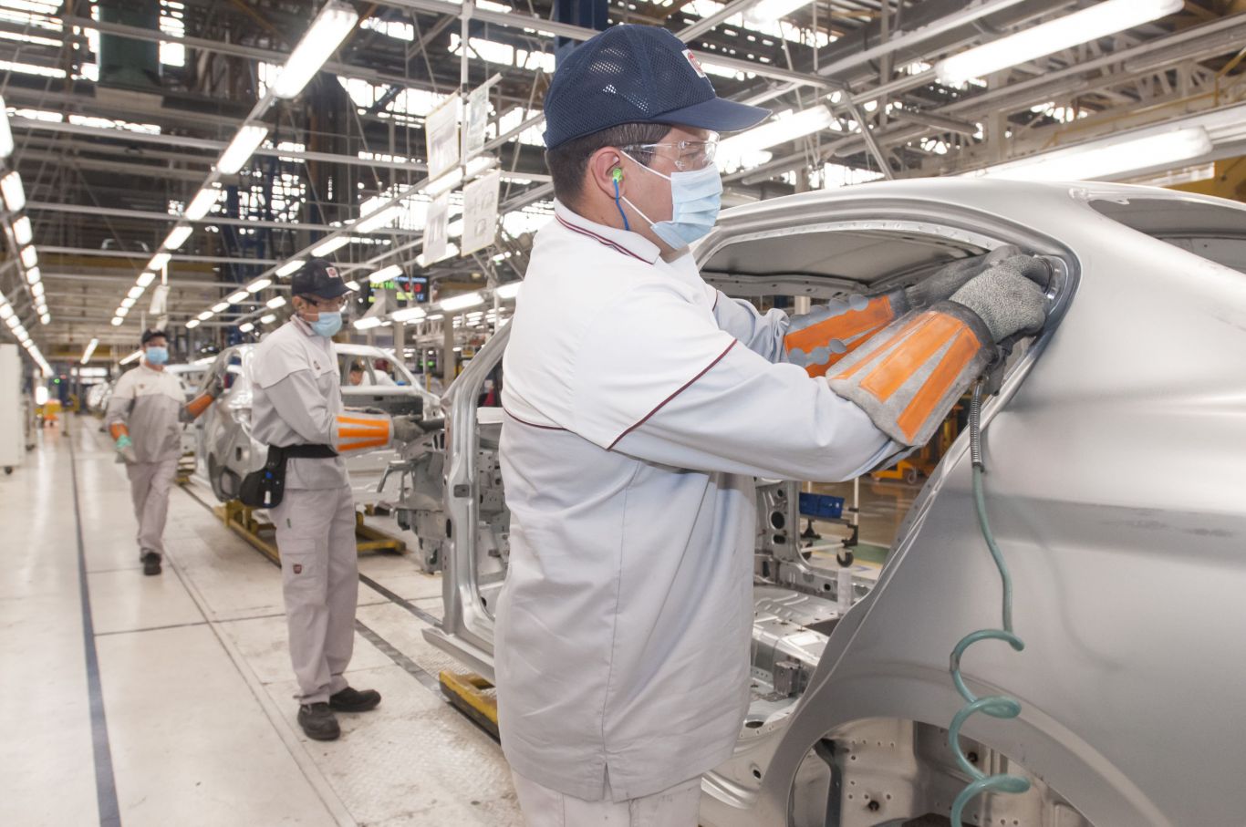 La producción de autos arrancó 2021 con el mejor primer semestre en tres años