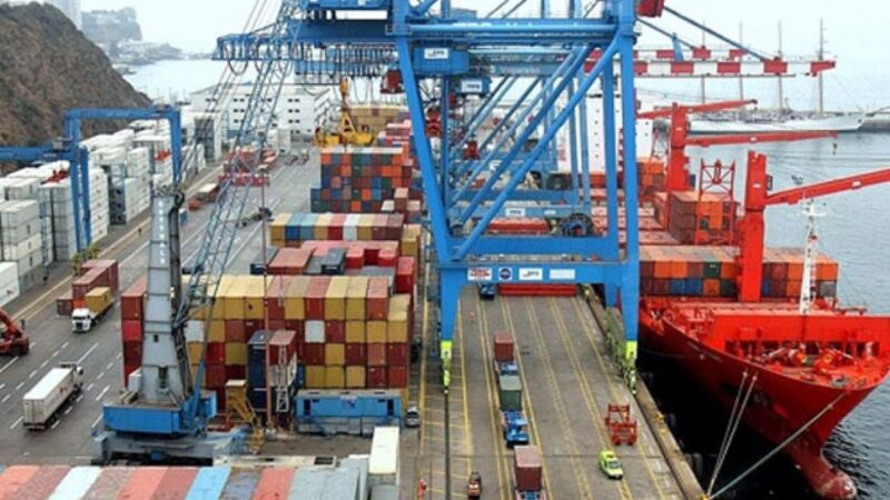 Solá destacó récord de exportaciones en los primeros cinco meses del año