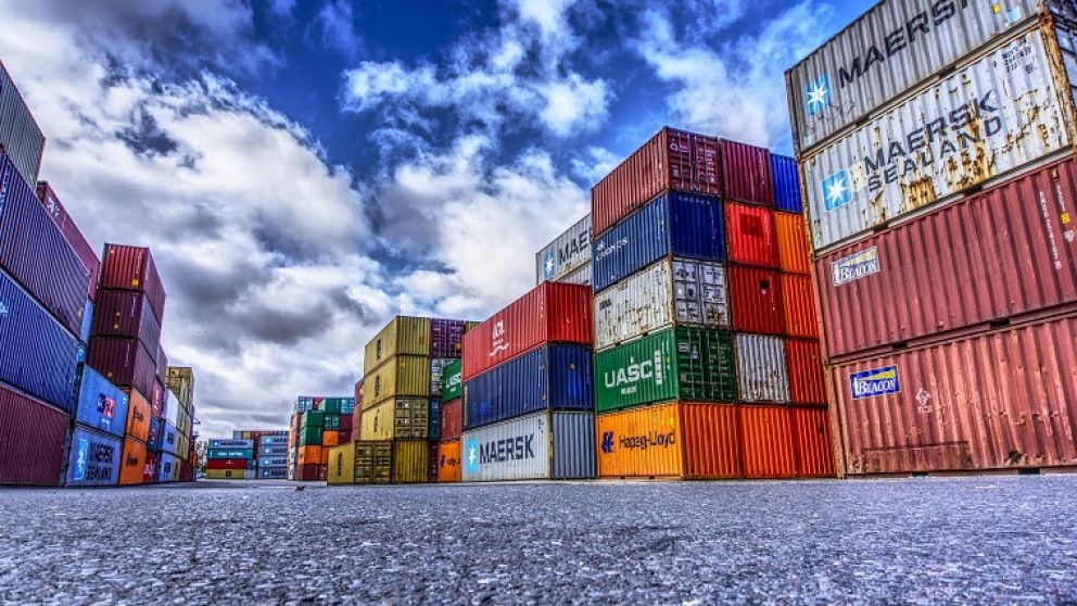 Tras el rcord actual, estiman un "abultado" supervit comercial este ao pero por debajo del 2024
