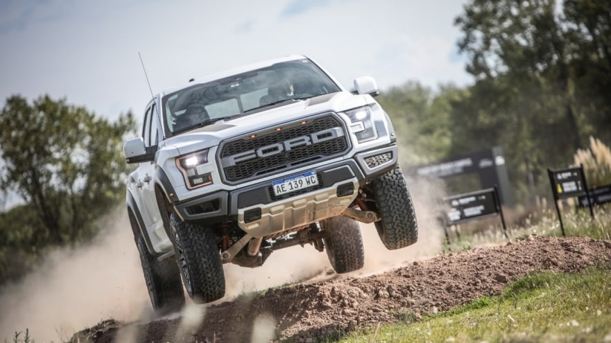 Ford invita a sus clientes a una experiencia OFF-ROAD