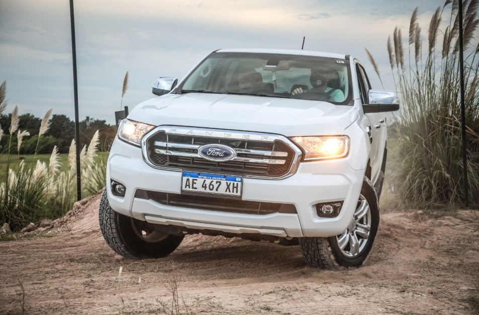 Ford invita a sus clientes a una experiencia OFF-ROAD