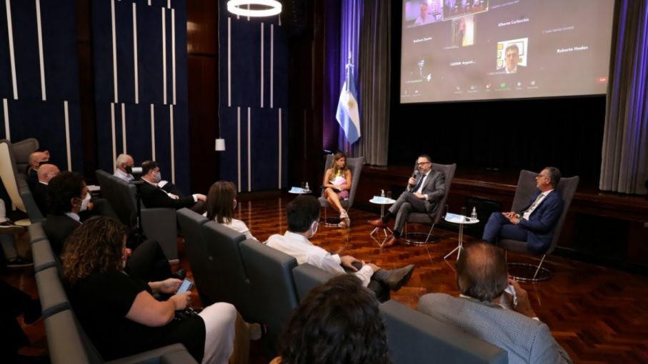 Lanzan programa Nodos del Conocimiento para fortalecer economías regionales