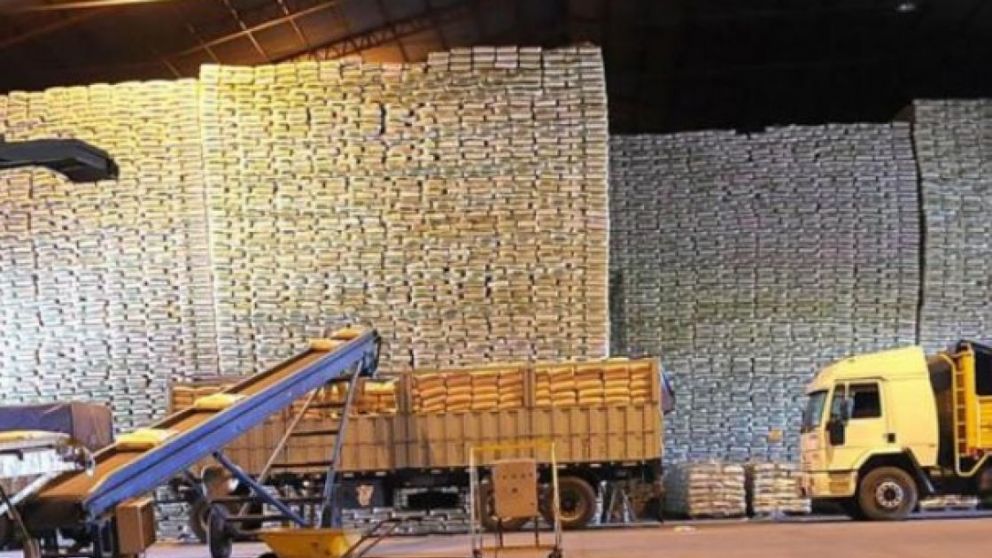 Agricultura distribuy la cuota de azcar crudo para exportar a Estados Unidos