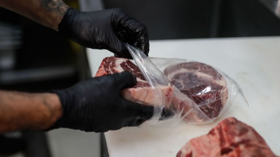 Establecen cupo adicional de 3.500 toneladas mensuales para exportar carne kosher a Israel