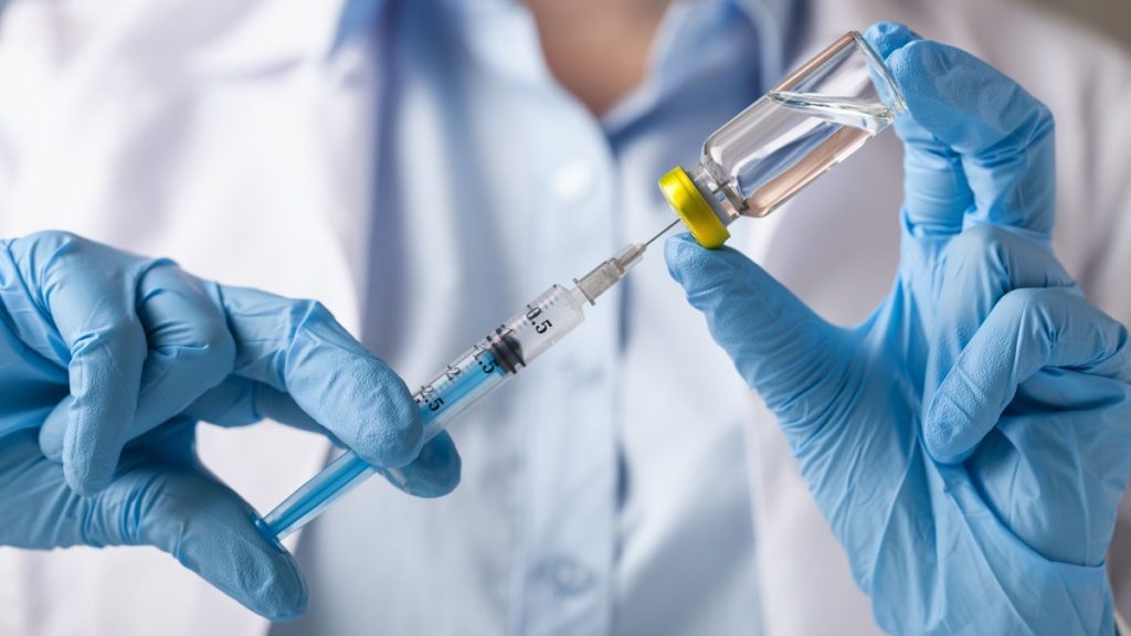 "El año próximo tendremos una vacuna argentina muy segura contra el coronavirus"
