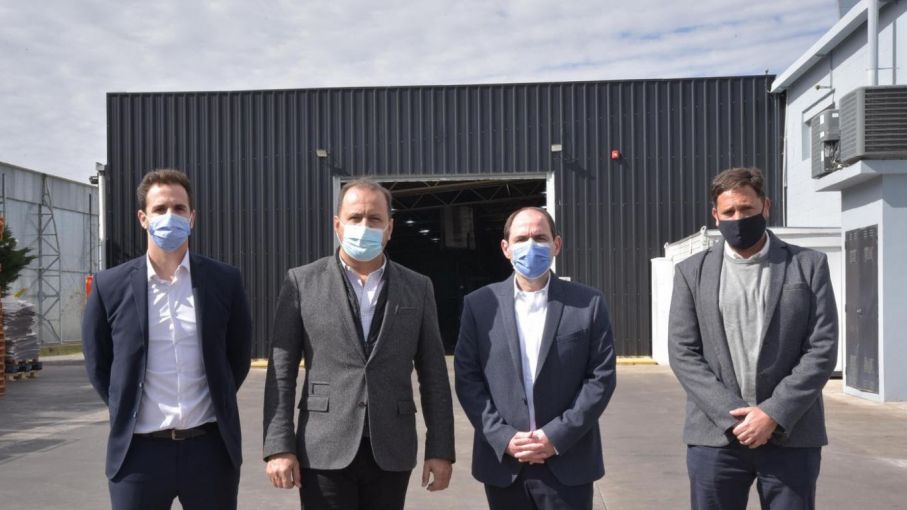 FMC sustituye importaciones: comenzó a producir su insecticida más conocido en Argentina.