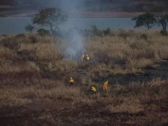 Focos activos de incendios forestales en Córdoba y Formosa