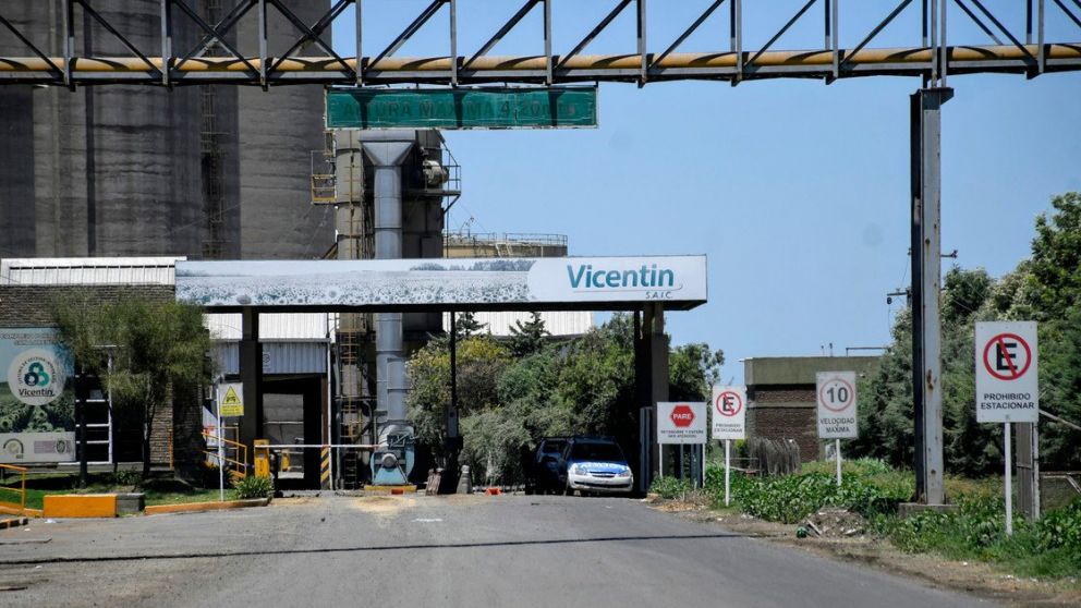 Vicentin respira: un acuerdo reactiva la planta de San Lorenzo y garantiza salarios