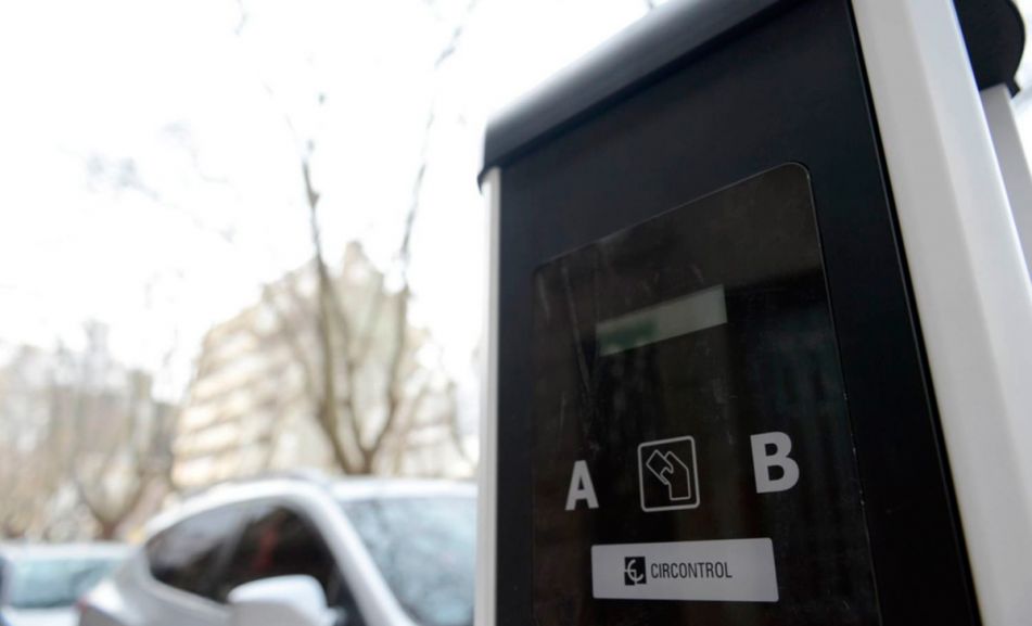 Los autos híbridos y eléctricos no pagaran patente en la plata