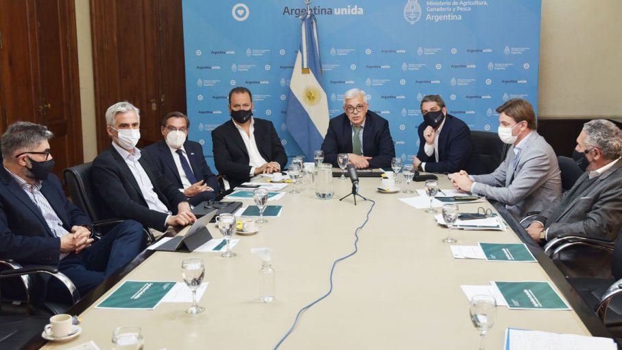 Formalizan la declaración conjunta por una Argentina "líder mundial en producción agrobioindustrial"