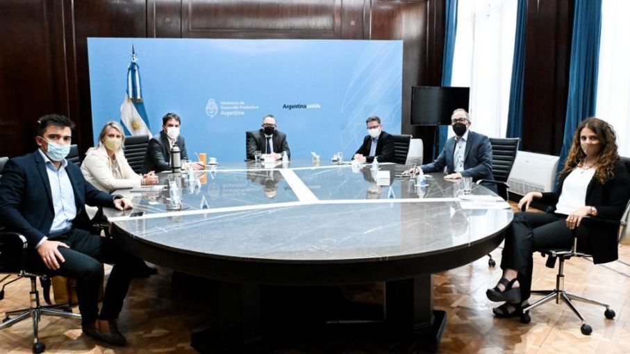 La Cámara Argentina del Maní se reunió con el ministro de Desarrollo Productivo Matias Kulfas