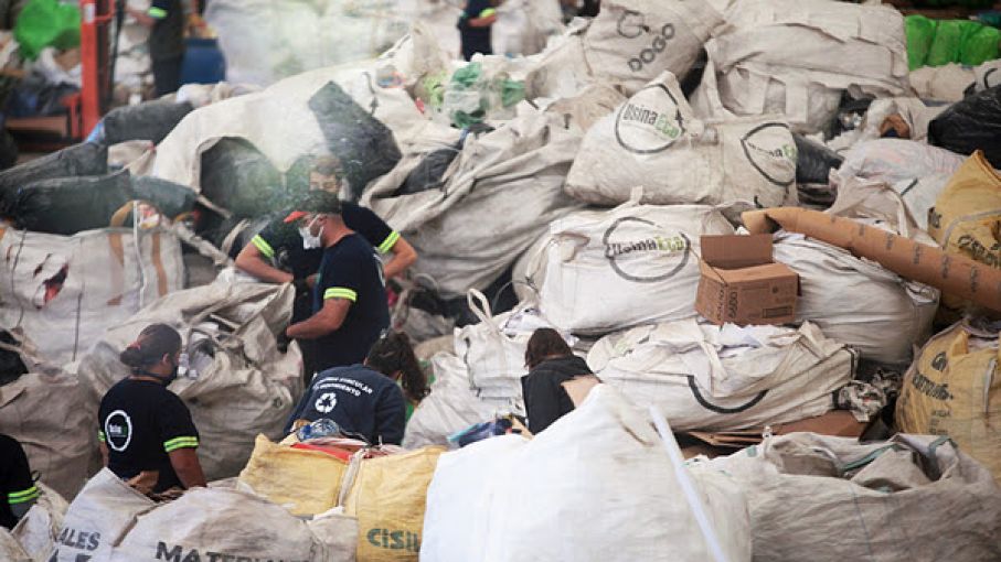 "Cerca del 25 % de los residuos que se generan en Argentina son envases"