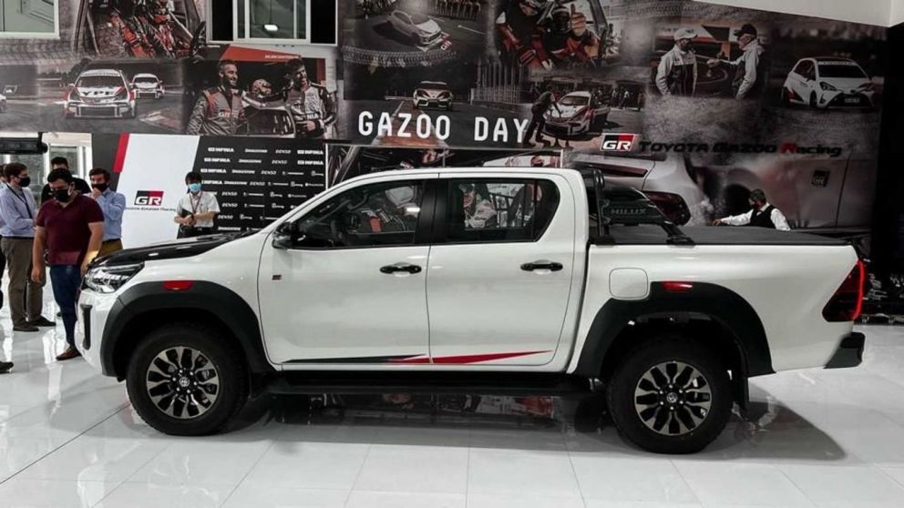 Toyota mostr la Hilux GR-Sport III fabricada en Argentina