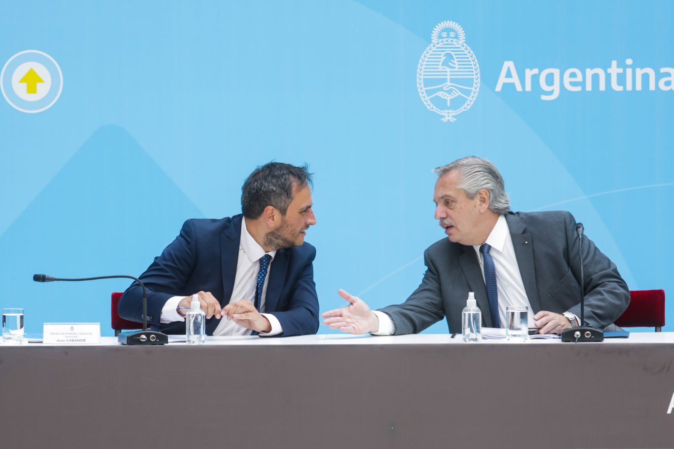 "El problema ya lo tenemos, ya lo padecemos, y por eso debemos tomar cartas en el asunto"