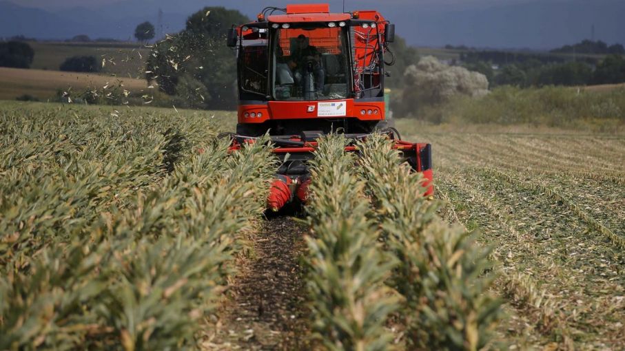 La recaudación creció 90,2% anual en abril pero quedó por debajo de la inflación