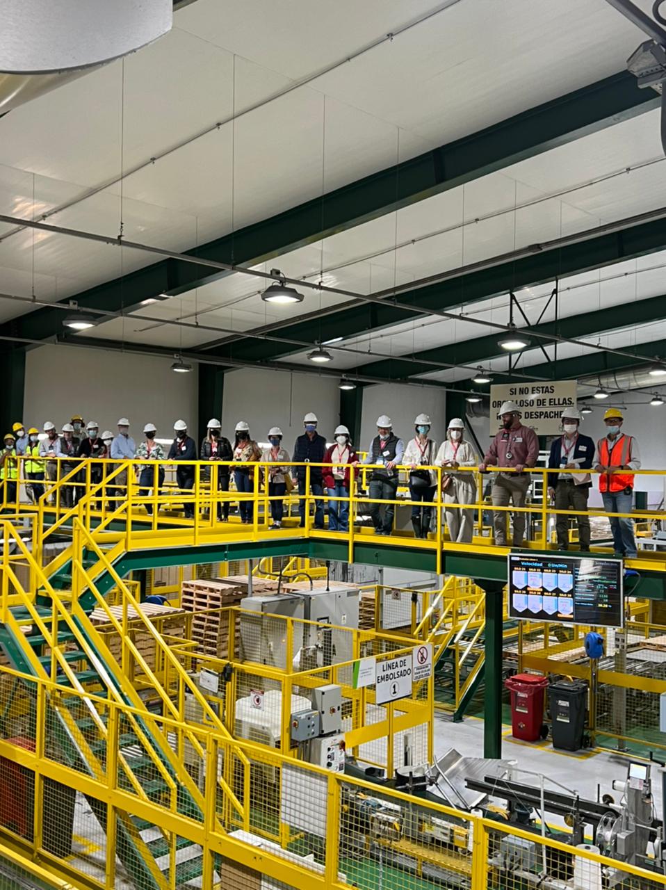 Delegados agrícolas y económicos de Asia, Oceanía, Unión Europea y América, visitaron la planta de semillas de Bayer en Rojas, la más grande a nivel mundial