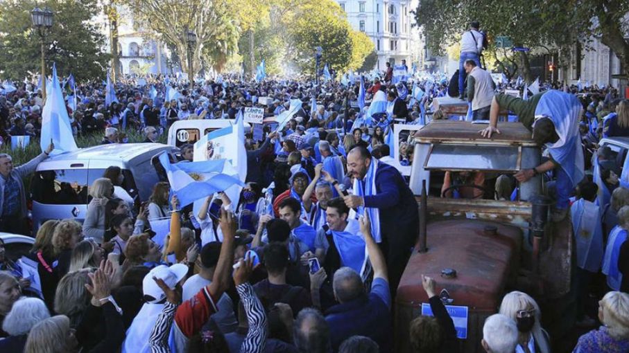 Federación Agraria se moviliza a Buenos Aires a reclamar  ante los estamentos oficiales