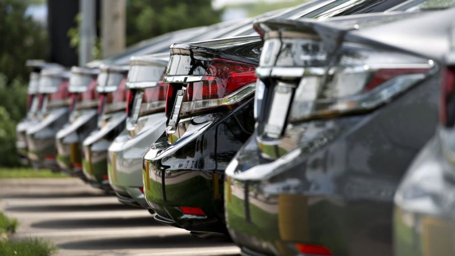 Por la crisis y la escasez, cayeron los patentamientos de autos en junio